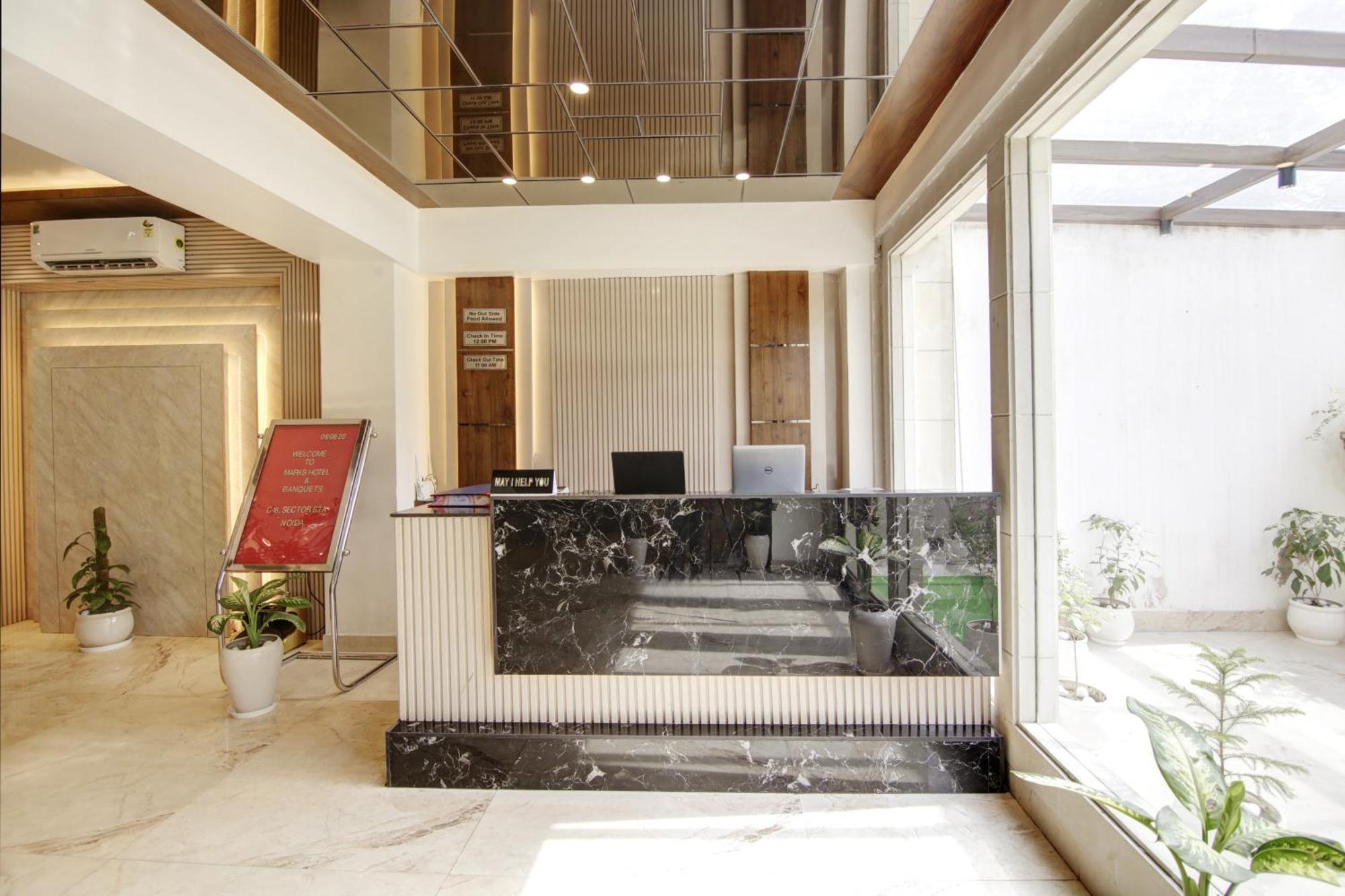 Marks Hotel & Banquet Noida Exterior photo