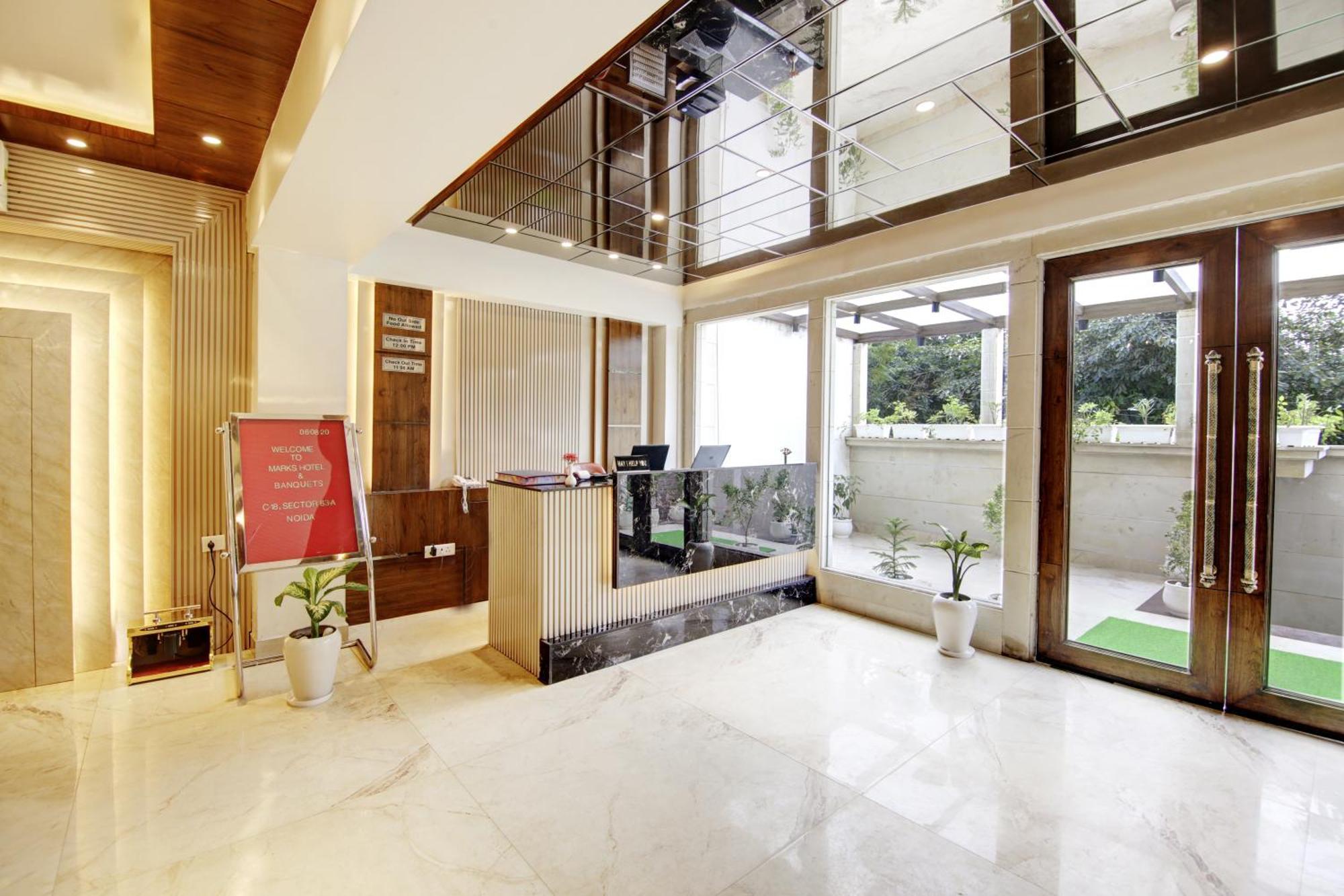 Marks Hotel & Banquet Noida Exterior photo
